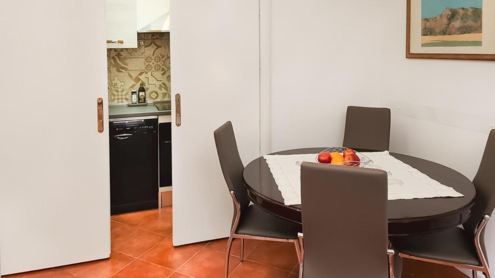 Domus Chiara Al Colosseo Apartment Rom